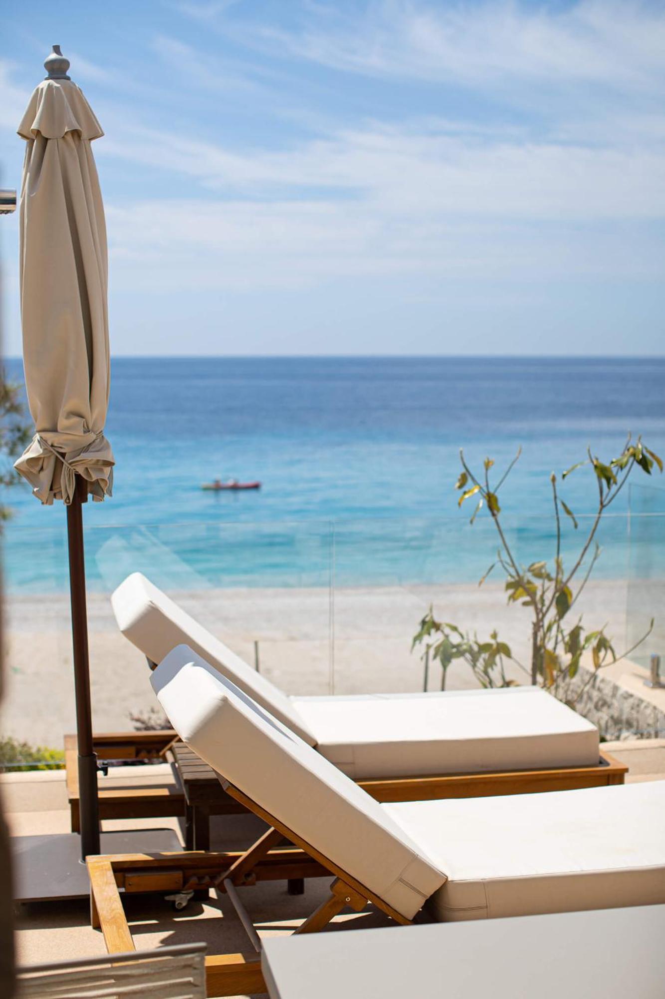 Drymades Inn Resort Dhërmi Exteriör bild