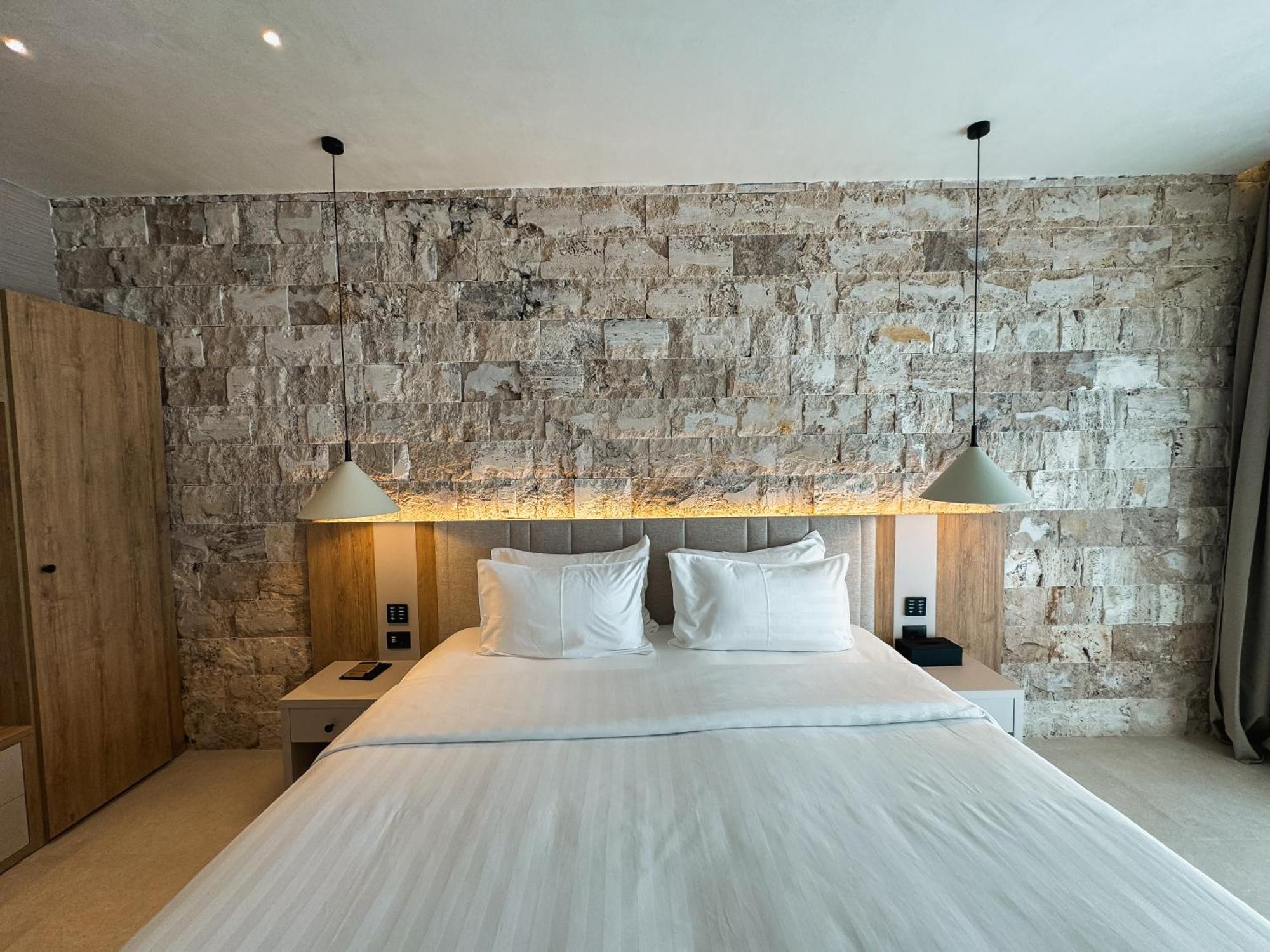 Drymades Inn Resort Dhërmi Exteriör bild