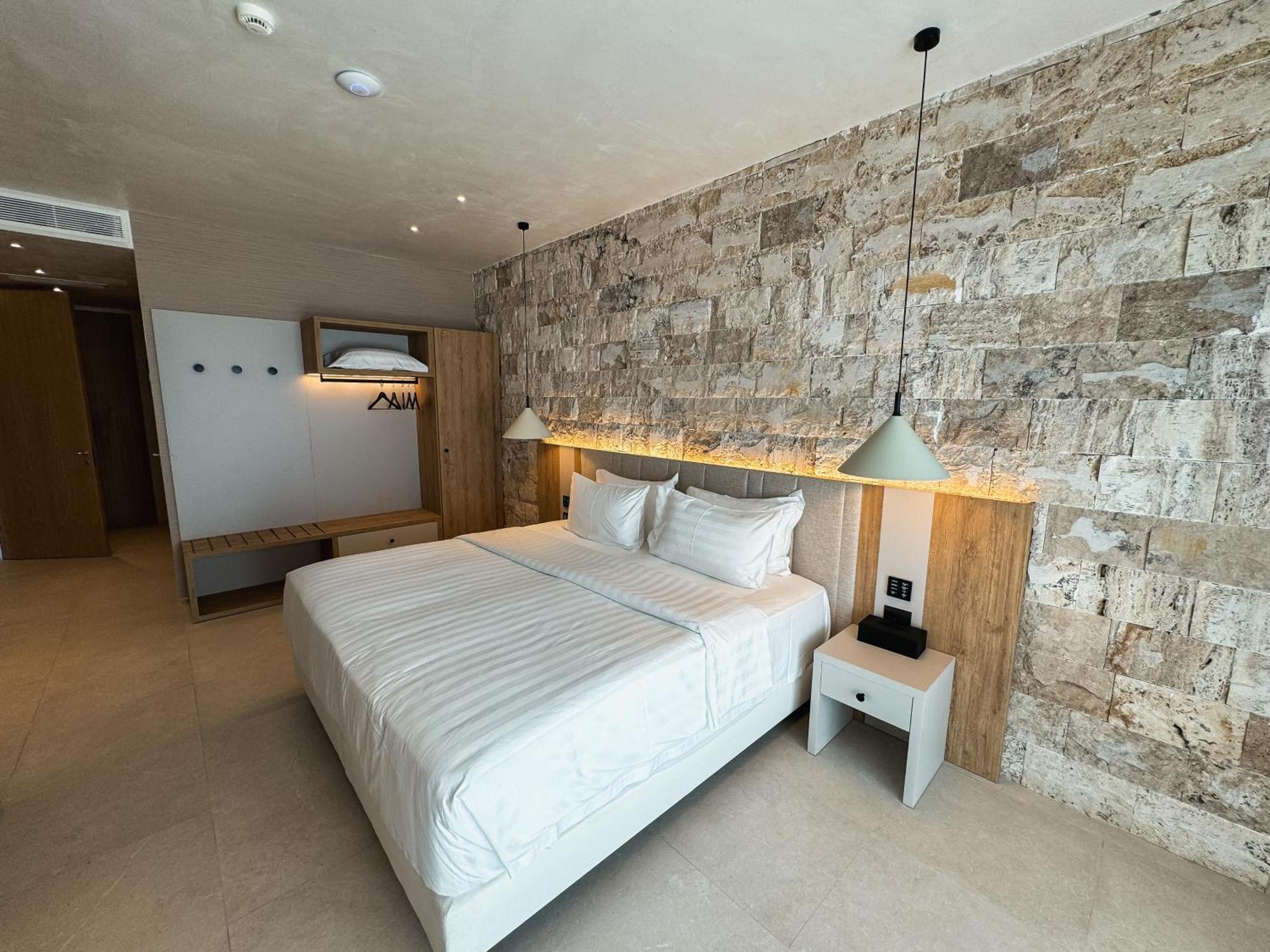 Drymades Inn Resort Dhërmi Exteriör bild