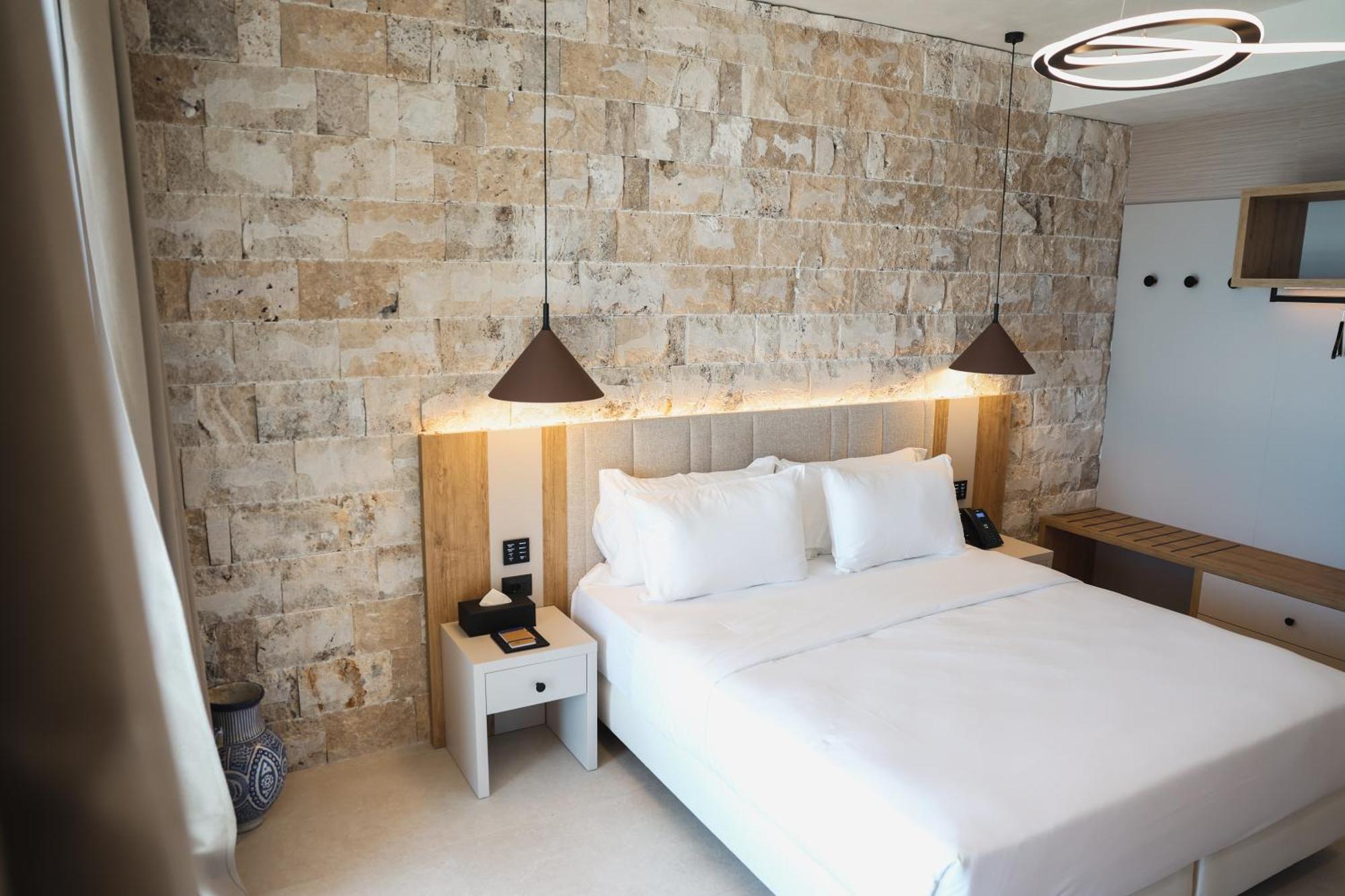 Drymades Inn Resort Dhërmi Exteriör bild