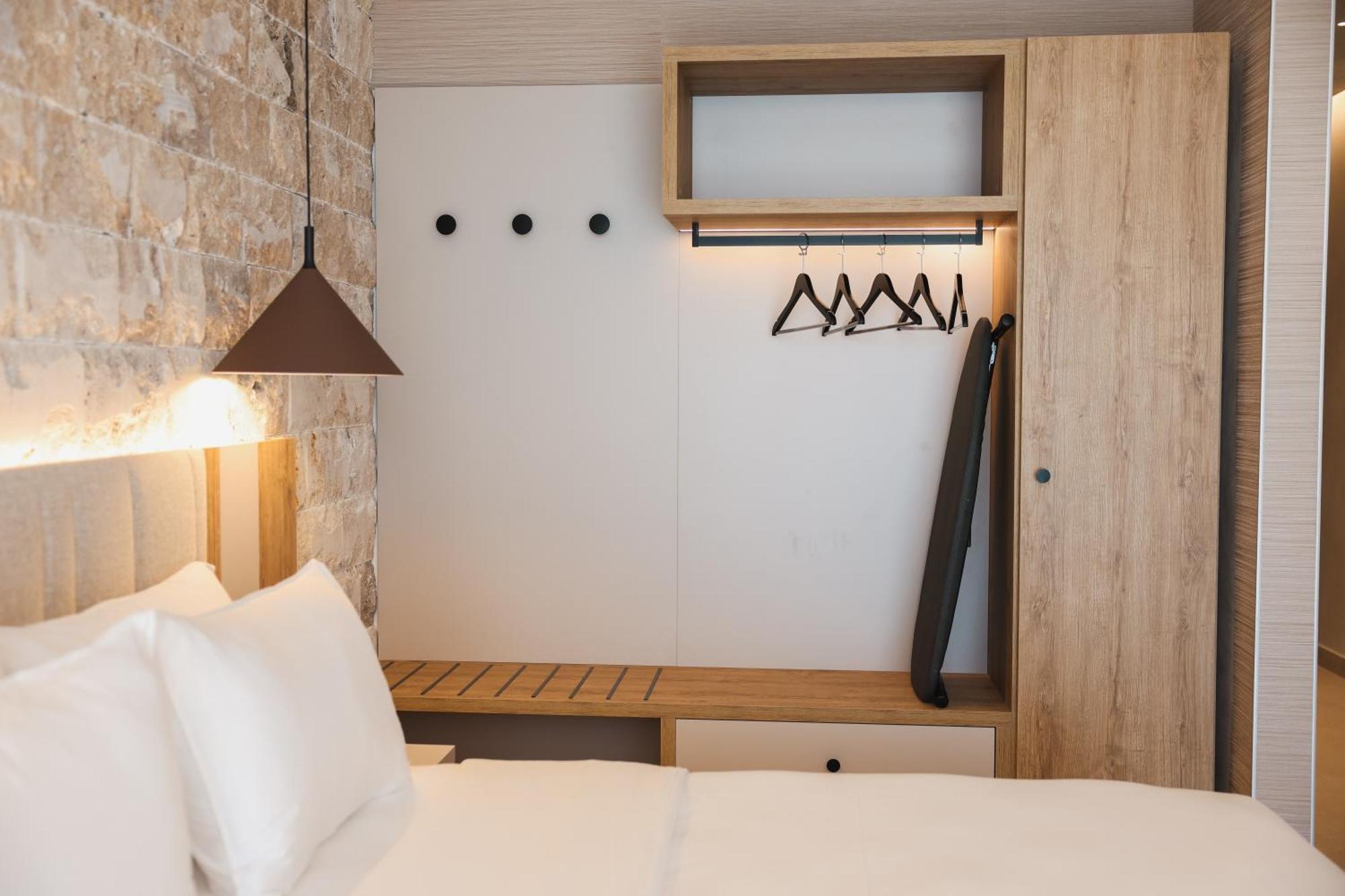 Drymades Inn Resort Dhërmi Exteriör bild