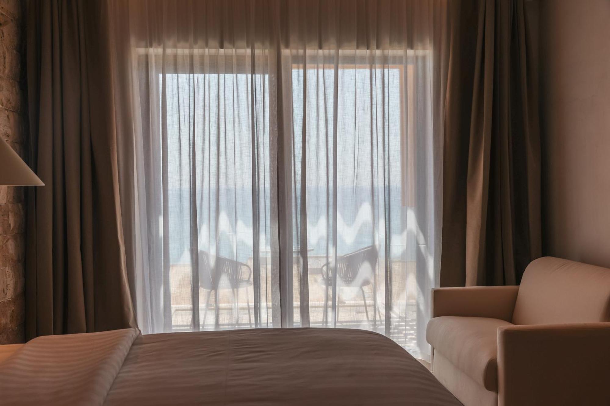 Drymades Inn Resort Dhërmi Exteriör bild
