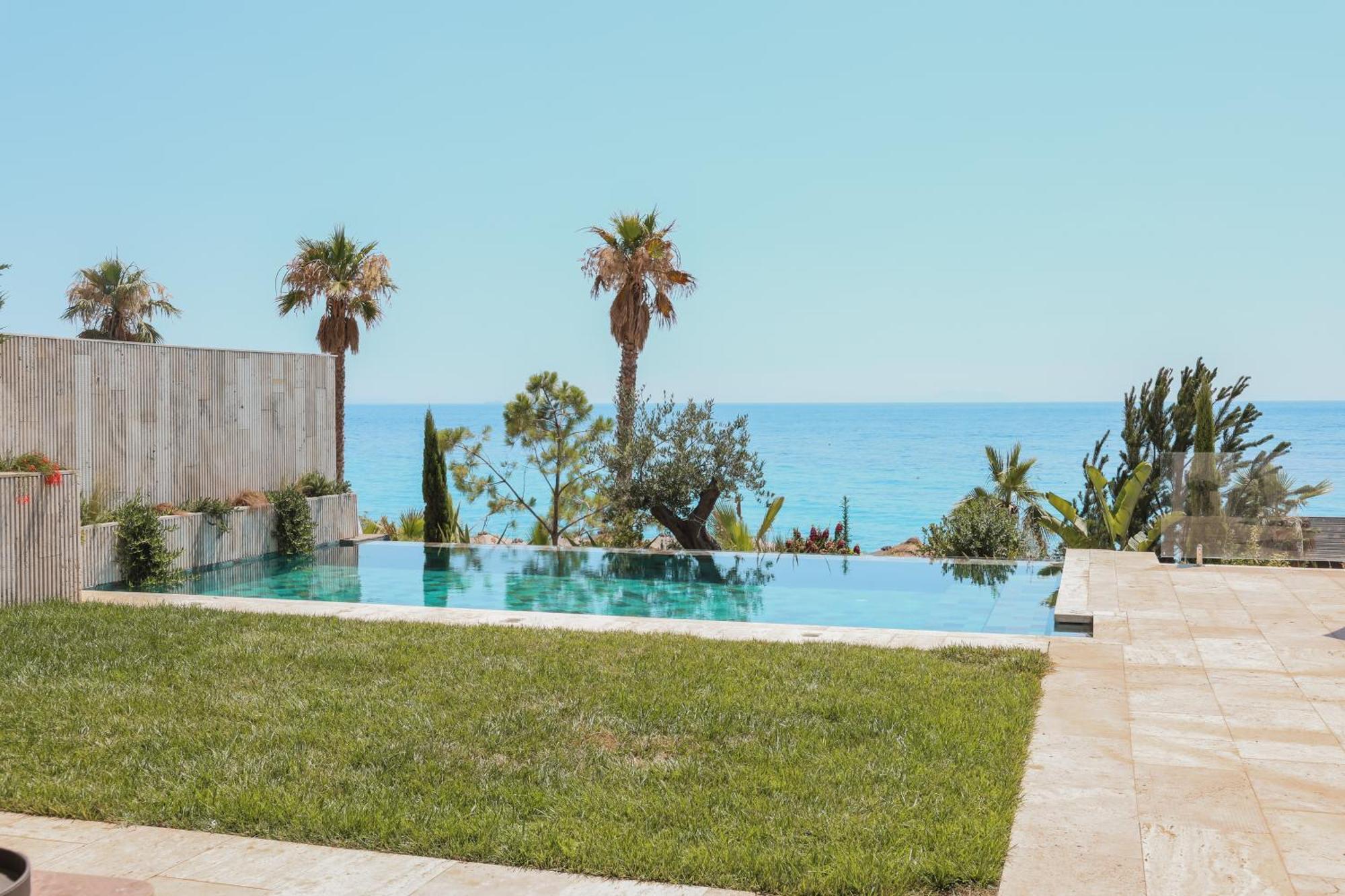 Drymades Inn Resort Dhërmi Exteriör bild